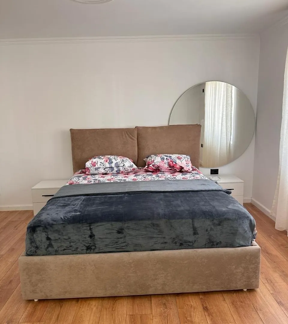 Amaris Apartment Tirana 0*,